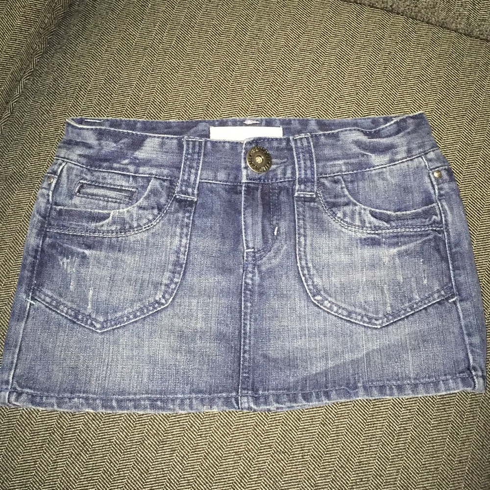 Denim skirt